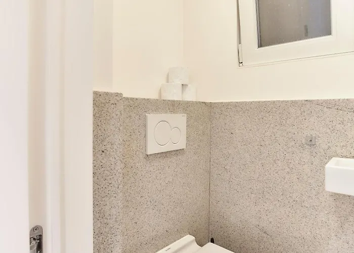 아파트 Lecomte - The Shoreline 74 *